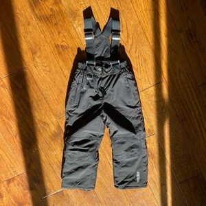 Kids snow pants